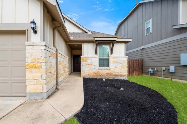 120 Cascata WAY, Liberty Hill, TX 78642