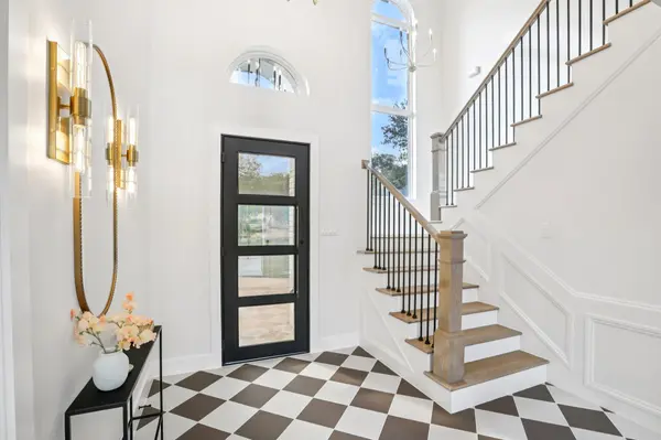 8911 Scottish Pastures DR, Austin, TX 78750
