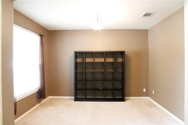 811 Broken Trace CT, Round Rock, TX 78665