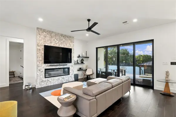 20806 Northland CIR, Lago Vista, TX 78645