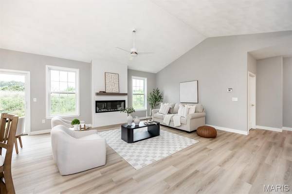 614 Mortar ST, Mascoutah, IL 62258