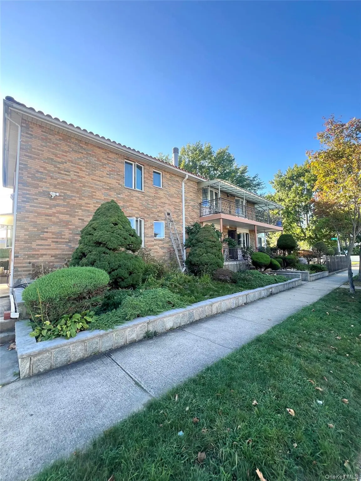 188-20 50 Ave ##1FL+Basement, Fresh Meadows, NY 11365