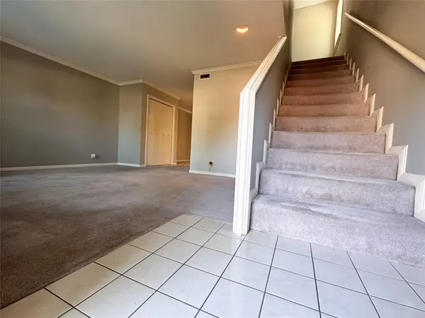 6103 Bullard DR #2, Austin, TX 78757