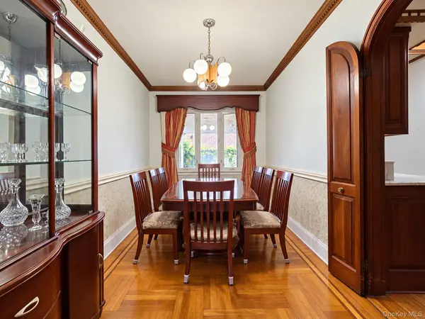 9806 Fort Hamilton Pkwy, Brooklyn, NY 11209
