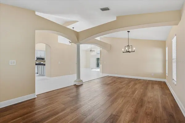 8211 CANYON CREEK WAY, Tampa, FL 33647