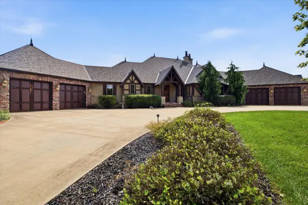 418 W Everwood WAY, Nixa, MO 65714