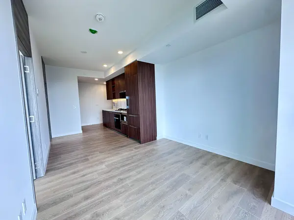 18 Esther Shiner BLVD #2505, Toronto C15, ON M2K 0J7