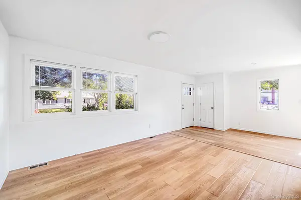 138 Central AVE, Patchogue, NY 11772