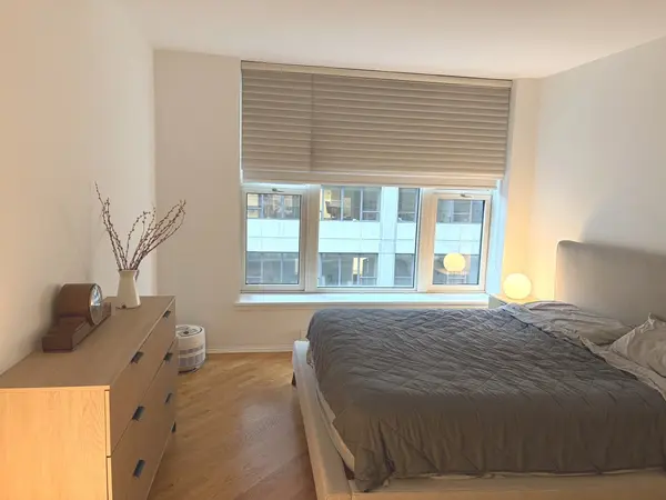 25 E Superior ST #606, Chicago, IL 60611