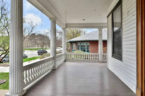 265 W Broadway ST, Winona, MN 55987