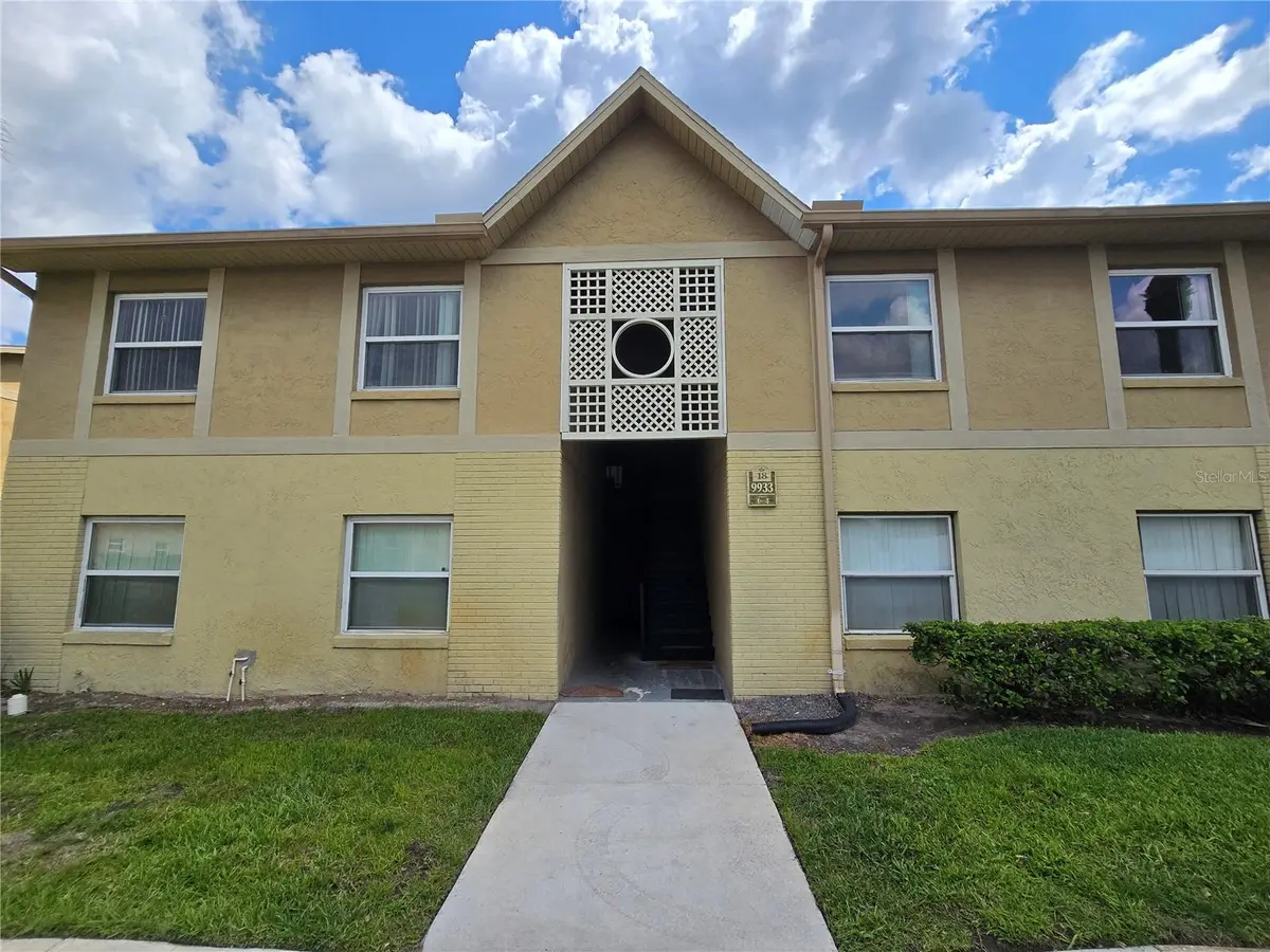 9933 SWEEPSTAKES LN #4, Orlando, FL 32837