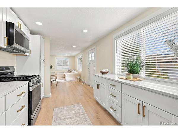 6861 E 75th, Commerce City, CO 80022