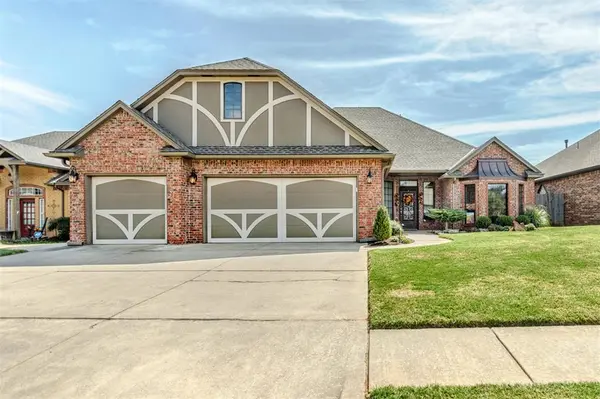 16120 Promontory RD, Edmond, OK 73013