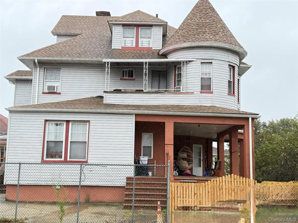 3815 Sea Gate AVE, Brooklyn, NY 11224