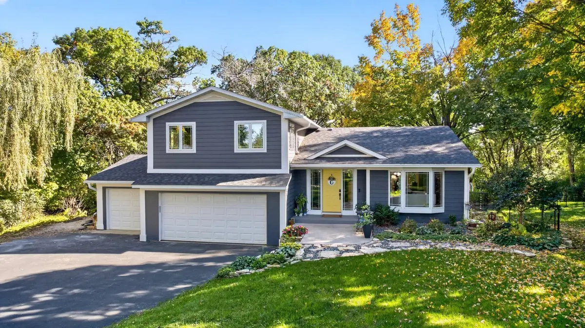 1424 Windsor Chase DR SW, Rochester, MN 55902