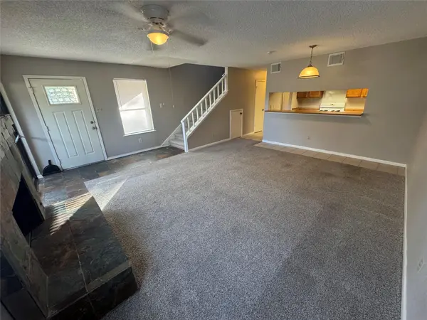 7825 Beauregard CIR #26A, Austin, TX 78745