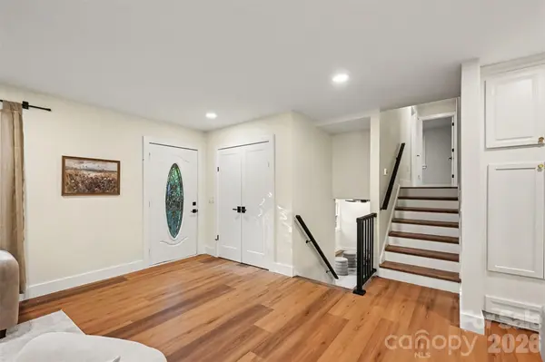 1412 Rama RD, Charlotte, NC 28211