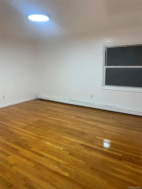 217-05 104 AVE #2nd Floor, Queens Village, NY 11429