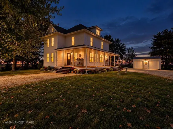 32667 150th St, Cedar Falls, IA 50613