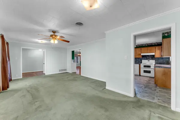 908 N Pierce ST, Burnet, TX 78611