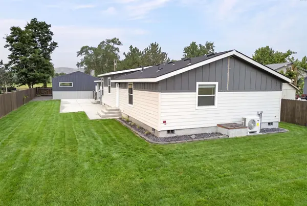 6608 E Pendleton, Benton City, WA 99320