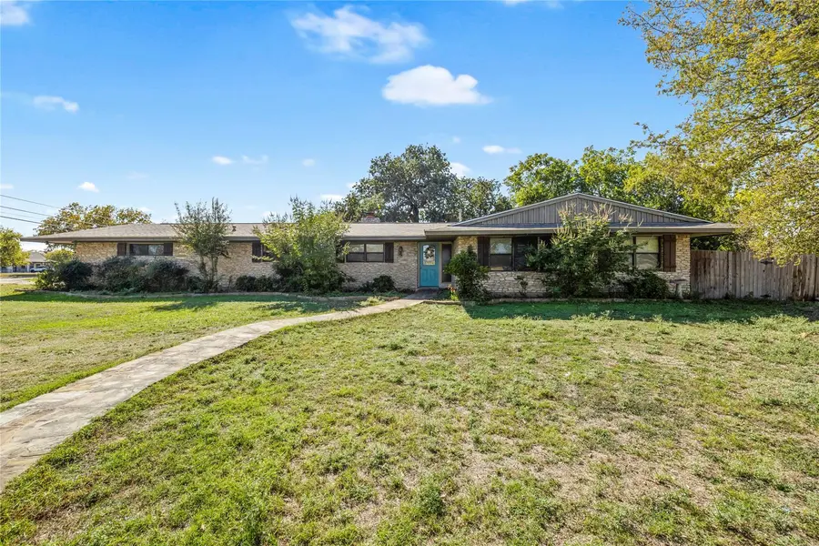 1401 Brazos ST, Marble Falls, TX 78654
