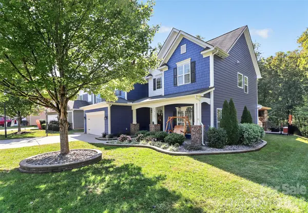 10140 Falling Leaf DR, Concord, NC 28027