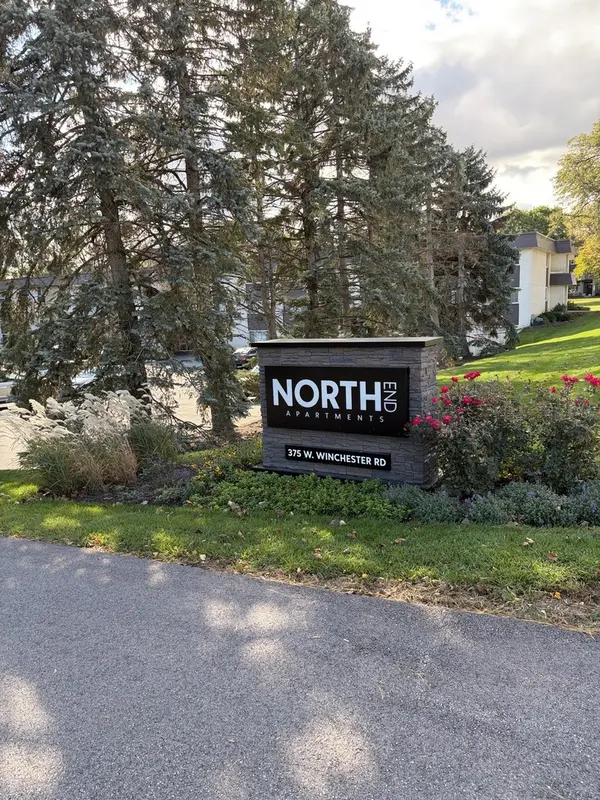375 W Winchester RD #109, Libertyville, IL 60048