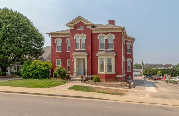 305 Main St #3, Clarksville, TN 37040