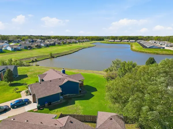 6921 N Wendell Ct, Park City, KS 67219