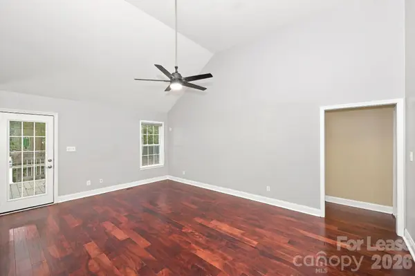 118 Sundance CIR, Statesville, NC 28625