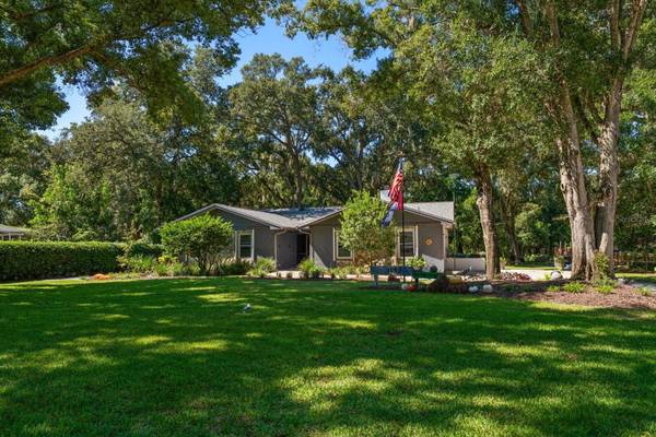 1652 HOBBIT RD, Dunedin, FL 34698