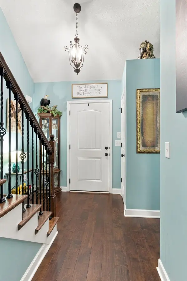 2517 Auldridge Dr, Christiana, TN 37037