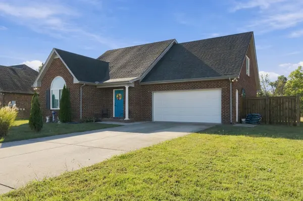 2517 Auldridge Dr, Christiana, TN 37037