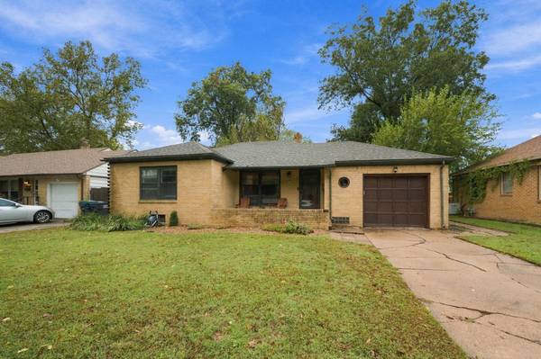 2045 N Salina, Wichita, KS 67203