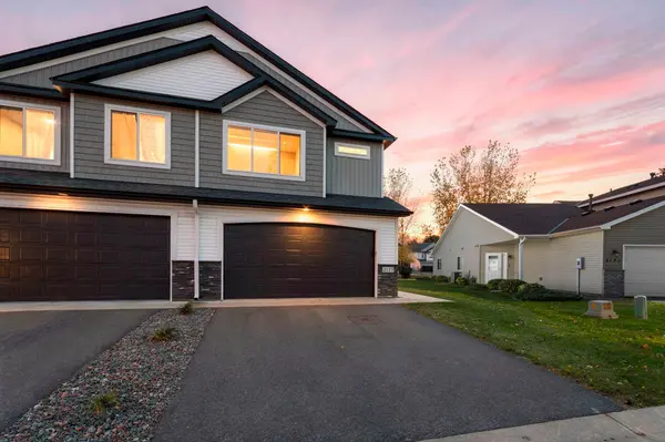 2119 Cleveland LN S, Cambridge, MN 55008