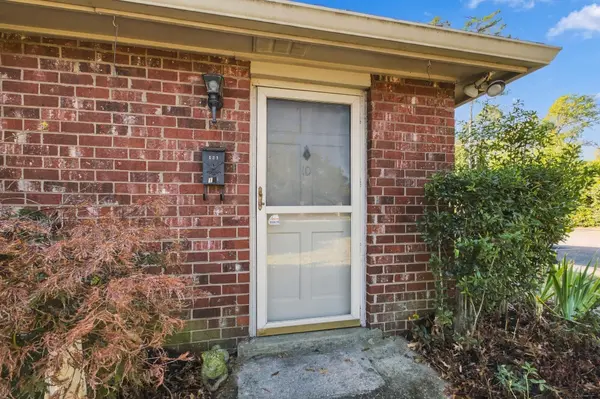 523 Harding Pl #10, Nashville, TN 37211