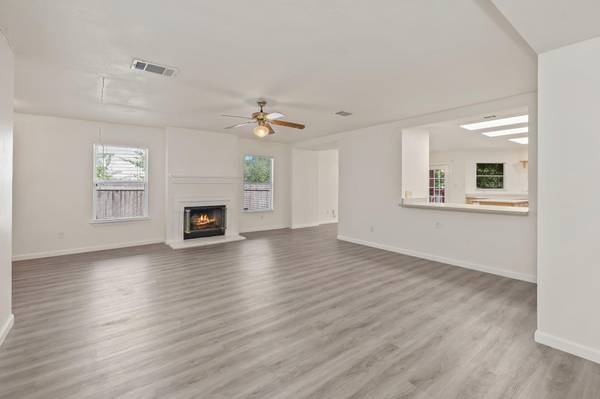 1216 Bradbury LN, Austin, TX 78753