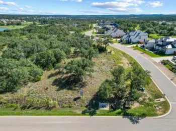 123 Crosswater LN, Dripping Springs, TX 78620