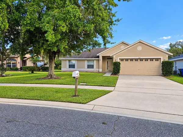 2011 FAWN MEADOW CIR, St Cloud, FL 34772