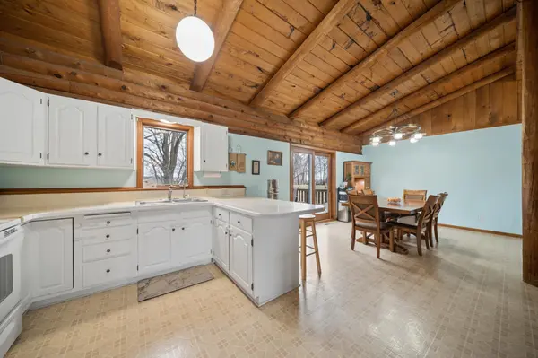 830 W Church ST, Belle Plaine, MN 56011