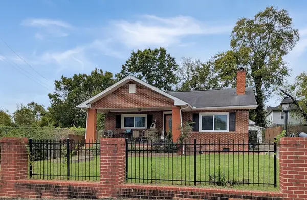 1906 E 4th Street, Chattanooga, TN 37404