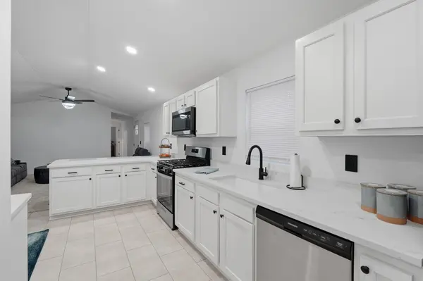 108 S Commercial, Sedgwick, KS 67135
