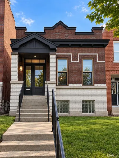 3443 Alberta ST, St Louis, MO 63118