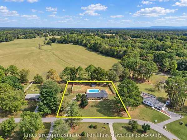 17 West Rd, Fayetteville, TN 37334