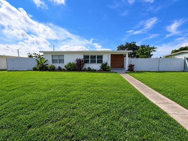 21077 MIDWAY BLVD, Port Charlotte, FL 33952
