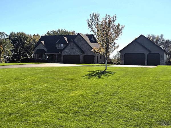 8100 142nd AVE NW, Ramsey, MN 55303
