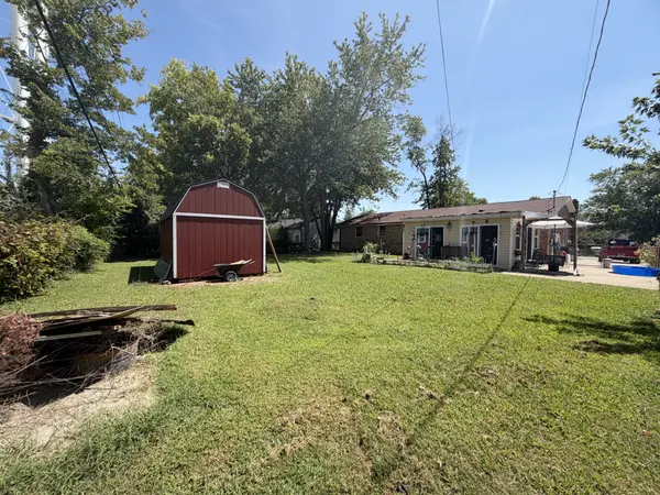 319 Copeland Rd, Clarksville, TN 37042