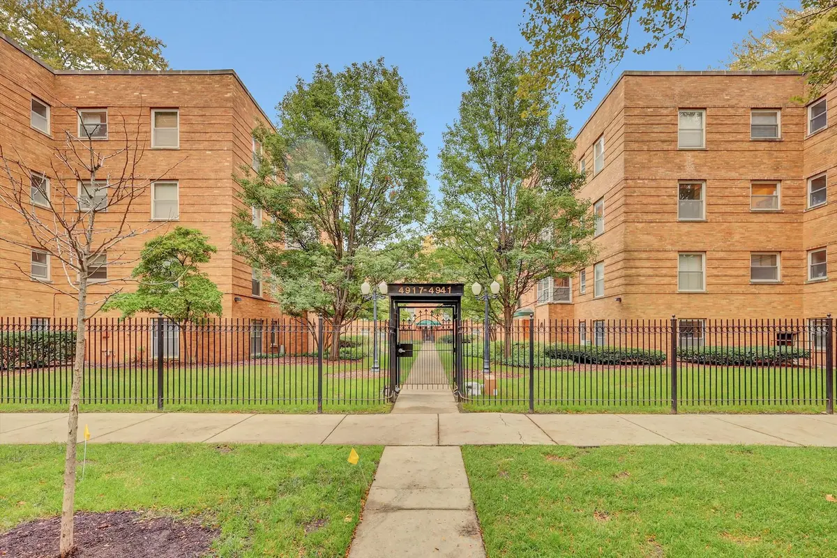 4935 N Wolcott AVE #1A, Chicago, IL 60640