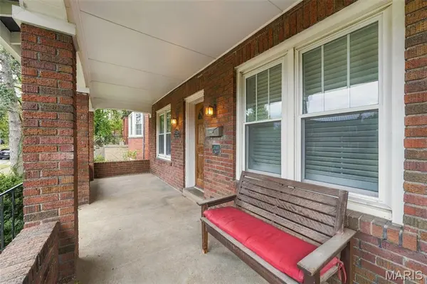 7429 Amherst AVE, University City, MO 63130